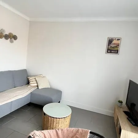 Cosy A 2 Pas De La Mer, Ideal Familles Apartment *