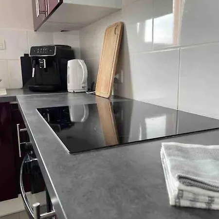 Cosy A 2 Pas De La Mer, Ideal Familles Apartment